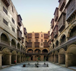 حارة التمبكشية.. سيرة التبغ والتاريخ في قلب القاهرة الفاطمية حارة التمبكشية.. سيرة التبغ والتاريخ في قلب القاهرة الفاطمية