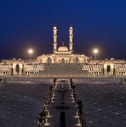 مسجد مصر بالعاصمة الإدارية: تحفة العمارة الإسلامية الحديثة وثالث أكبر مساجد العالم