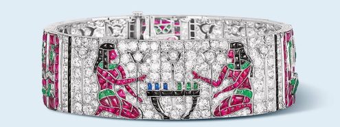 Van Cleef & Arpels Revives Egyptian Glamour, And It's Not the First to Do So!