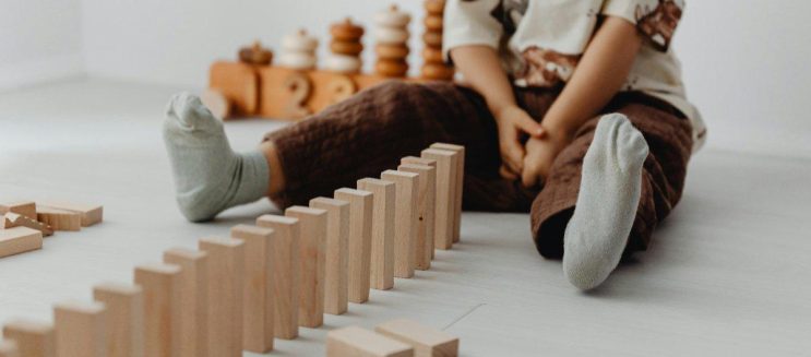 Exploring Beige Parenting: The Minimalist Approach to Raising Kids in Today’s World