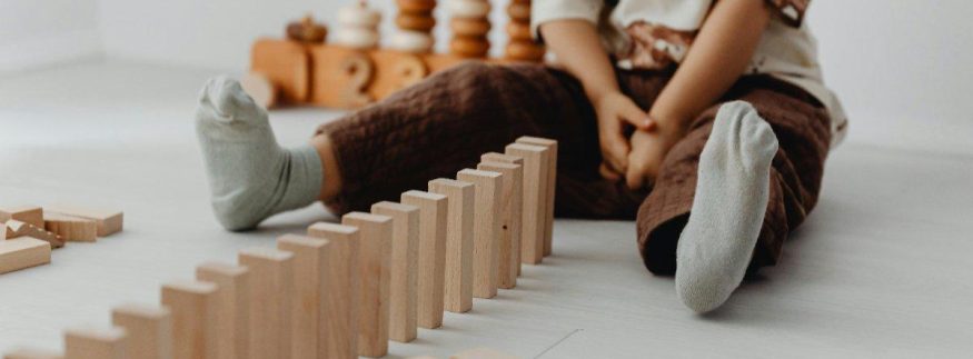 Exploring Beige Parenting: The Minimalist Approach to Raising Kids in Today’s World