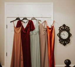 Wedding Guest Dress Code: How to Style for Sahel vs. City Ceremonies