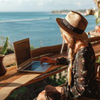 A Day in the Life of a Digital Nomad in Cairo: Cafés, Co-Working & Chaos