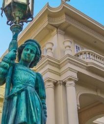 بعد ترميمها.. القاعة الرئيسية بمتحف المجوهرات الملكية بالإسكندرية في انتظار عشاق التاريخ بعد ترميمها.. القاعة الرئيسية بمتحف المجوهرات الملكية بالإسكندرية في انتظار عشاق التاريخ