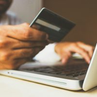 من غير مشاوير.. سجل في بوابة مصر الرقمية وانجز أوراقك الحكومية في دقائق!