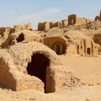 واحة مليانة آثار وكنوز.. اكتشف ليه 