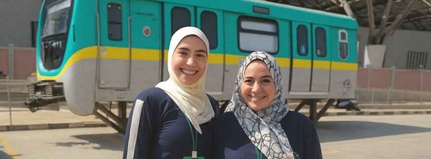 هند وسوزان.. أول سائقتين مترو في القاهرة بيكسروا الحواجز ويفتحوا الطريق لغيرهم