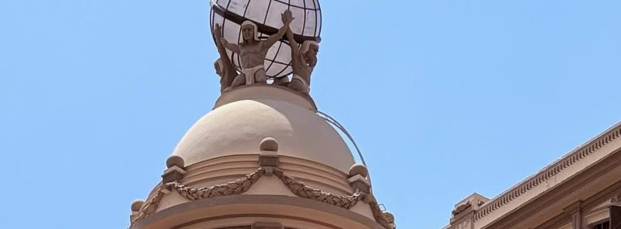 عمارة تيرنج التاريخية في قلب العتبة.. رجوع التحفة المعمارية للحياة من جديد