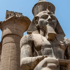 Cairo’s Statues: The Quirky Stories They Don’t Tell You