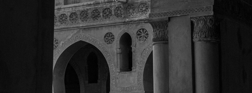 مسجد أحمد بن طولون.. مسجد بناه مهندس مسيحي وفيه أقدم مئذنة في مصر
