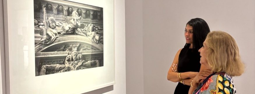 معرض سارة التونسي الجديد بالزمالك.. لوحات تستكشف الروح والزمن والهوية