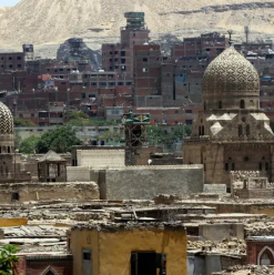 صحراء المماليك.. مدينة الموتى اللي بتحكي عظمة القاهرة التاريخية