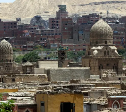 صحراء المماليك.. مدينة الموتى اللي بتحكي عظمة القاهرة التاريخية