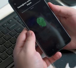 كل اللي محتاج تعرفه عن تطبيق هوية.. أول هوية رقمية في مصر بتغنيك عن الذهاب لأي مصلحة أو بنك كل اللي محتاج تعرفه عن تطبيق هوية.. أول هوية رقمية في مصر بتغنيك عن الذهاب لأي مصلحة أو بنك