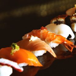 أفضل مطاعم سوشي في القاهرة 2025 لعشاق الأكل الآسيوي