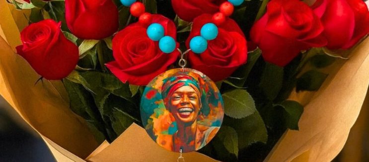 اكسسوارات سالي رمضان.. توليفة فريدة بين التصميمات الهندية والمصرية