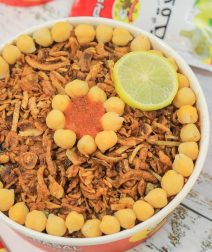 أحسن محلات كشري في القاهرة 2025: دليل الأكيلة لأشهر وأطعم كشري في مصر