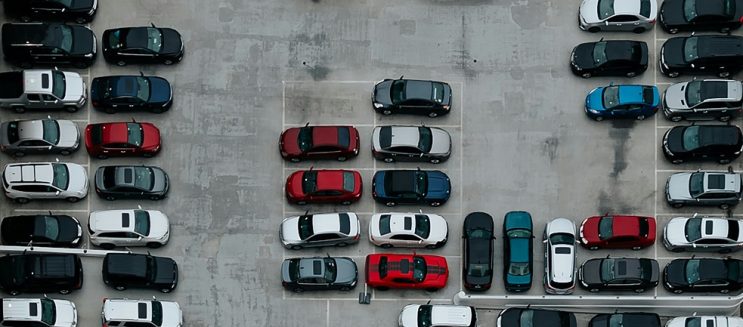 تجديد رخصة السيارة إلكترونيًا 2025.. الشروط والخطوات والمستندات المطلوبة