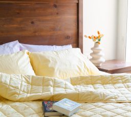 أفضل بطاطين خفيفة للبيت 2025: دفا وقعدة مريحة من براندات مصرية