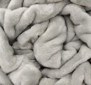 Warm and Cosy: Top Egyptian Brands to Get Blankets from this Winter