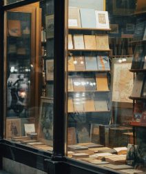 أماكن شراء كتب جديدة في القاهرة 2025: أفضل مكتبات لعشاق القراءة بأسعار مناسبة