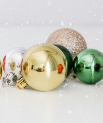 نجيب منين زينة الكريسماس بأقل الأسعار في القاهرة؟ دليلك لأهم الأماكن 2025