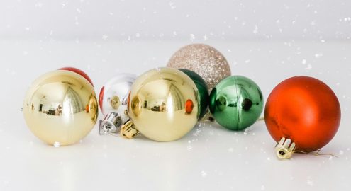 نجيب منين زينة الكريسماس بأقل الأسعار في القاهرة؟ دليلك لأهم الأماكن 2025