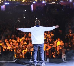 حفلات رأس السنة 2026 في مصر: خريطة السهرات الغنائية وأسعار التذاكر وأماكن الحفلات