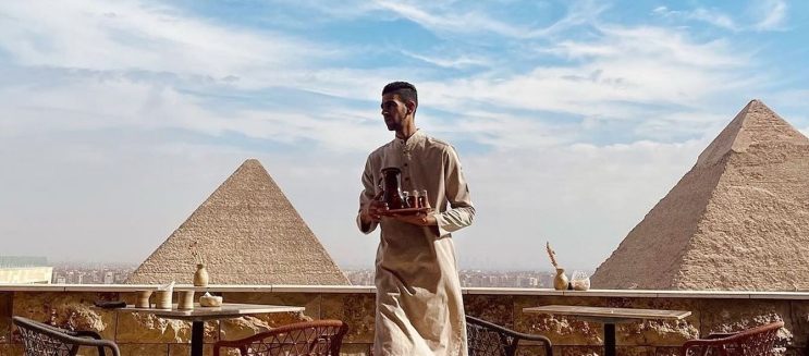 أفضل مطاعم داخل المتحف المصري الكبير وحوله 2026: تجربة أكل فريدة في حضن أعظم متاحف العالم