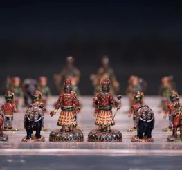 شطرنج الملك فاروق في متحف المجوهرات الملكية: قطعة نادرة من الذهب والماس لا تقدر بثمن