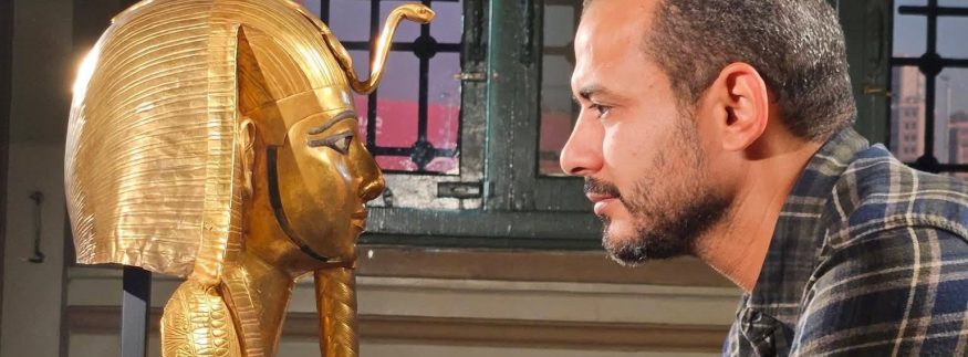 القناع الذهبي لبسوسنس الأول يتألق من جديد في المتحف المصري بالتحرير: صور مذهلة بعد الترميم