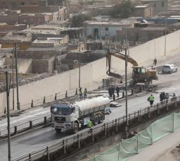 ليه تم إزالة كوبري السيدة عائشة؟ دليل مبسط بيشرح الأسباب وخطة الدولة للمنطقة بعد الإزالة