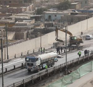 ليه تم إزالة كوبري السيدة عائشة؟ دليل مبسط بيشرح الأسباب وخطة الدولة للمنطقة بعد الإزالة