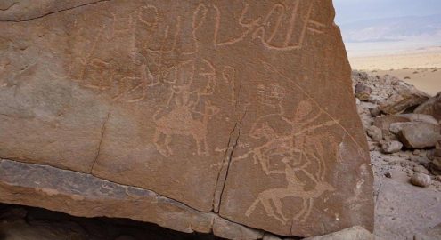 هضبة أم عراك في جنوب سيناء.. متحف طبيعي مفتوح بيحكي حكاية الإنسان من 10 آلاف سنة (صور)