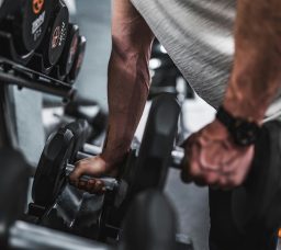 الجيم في رمضان.. إزاي تستغل الصيام المتقطع لصحة أحسن ونتائج أفضل