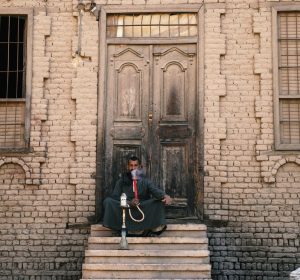 جنوب مصر بعدسة أحمد مصطفى.. حكايات بسيطة في زمن صاخب