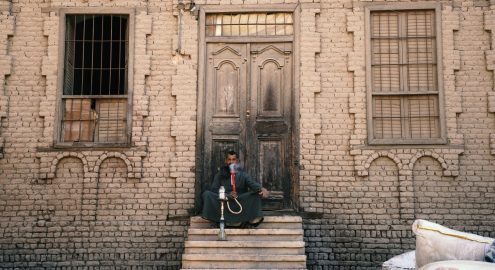 جنوب مصر بعدسة أحمد مصطفى.. حكايات بسيطة في زمن صاخب