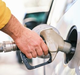 إزاي توفر بنزين عربيتك بعد زيادة الأسعار في مصر 2026: 8 نصائح عملية وفعالة