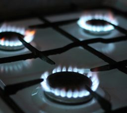 طريقة تسجيل قراءة عداد الغاز وسداد الفاتورة لشهر أبريل 2026 في مصر.. الخطوات الكاملة بدون غرامة