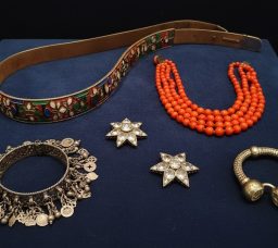 خزائن الهوانم في متحف المركبات الملكية.. تجربة مختلفة لاكتشاف أناقة المرأة المصرية عبر الزمن