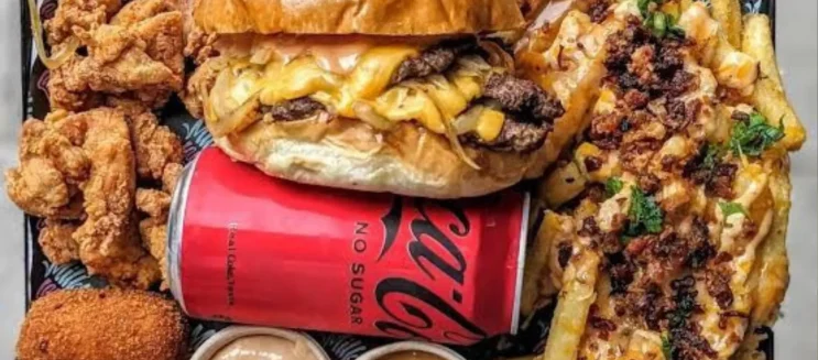 Cairo After 9: A Guide to Late-Night Food Delivery 