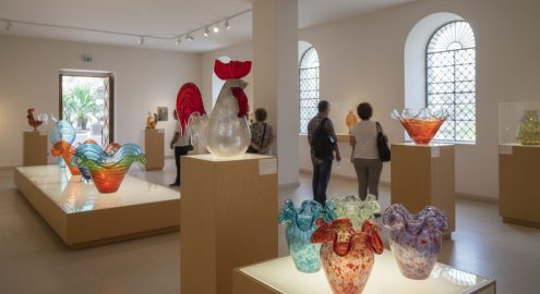 متحف فن الزجاج في الحرانية.. تجربة فنية مختلفة تمزج بين الضوء والإبداع في قلب الجيزة