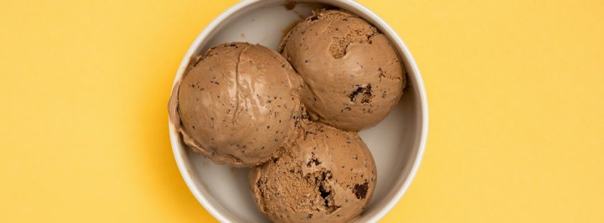 أحلى أماكن الآيس كريم في القاهرة 2026: دليلك لأحلى سكوب في الحر