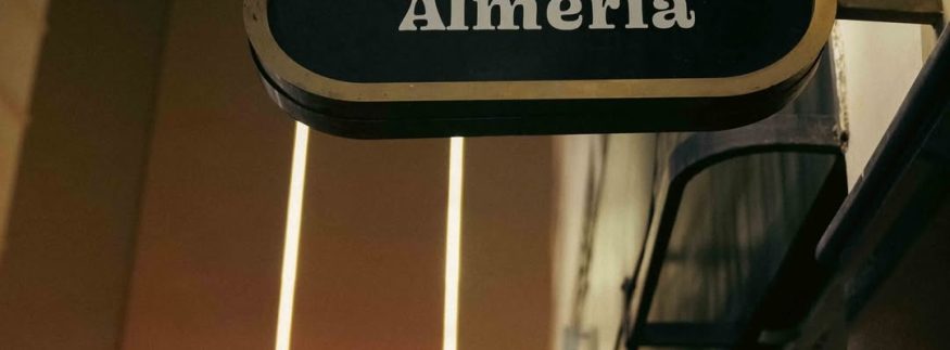 Almeria Downtown: A Hidden Gem That Transforms from Café to Restobar by Night