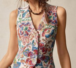 Where to Shop for Summer Vests in Egypt