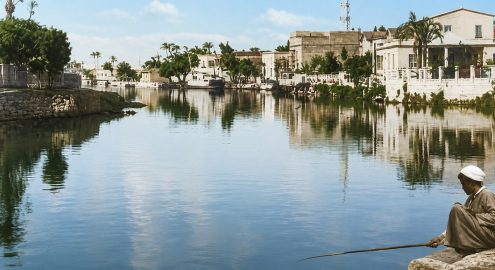 5 أماكن في القاهرة بيمشي فيها ملايين النهارده.. وكانت زمان مراكب بتعدي فيها