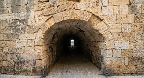 Darb Qormoz: The Secret Behind Fatimid Cairo and Naguib Mahfouz’s Childhood