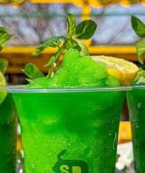 سموزي براديس Smoothie Paradise المنيل.. مشروبات منعشة وحلويات تستحق التجربة