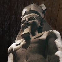 دليل زيارة المتحف المصري الكبير لأول مرة 2026.. كل اللي محتاج تعرفه قبل ما تروح