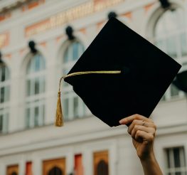دليل الجامعات والمعاهد المعتمدة في مصر 2026-2027: الحكومية والخاصة والأهلية والتكنولوجية والأجنبية المعترف بها رسميًا